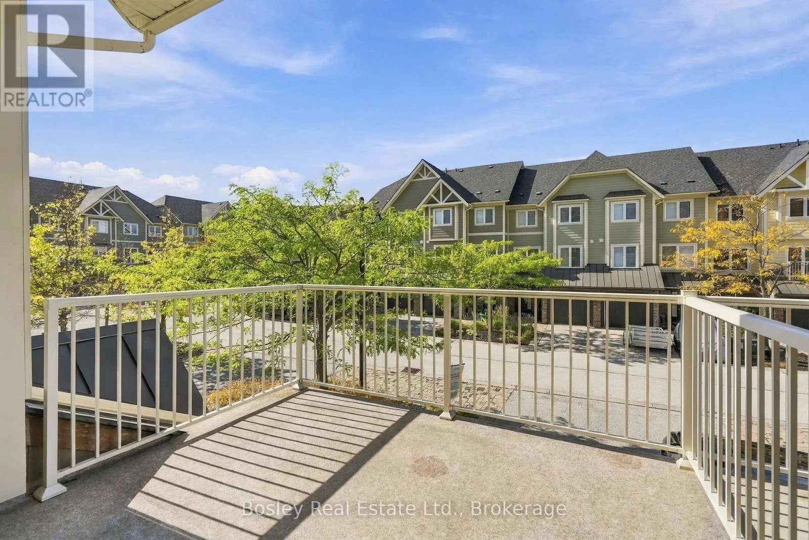 8 - 104 FARMGATE ROAD #8