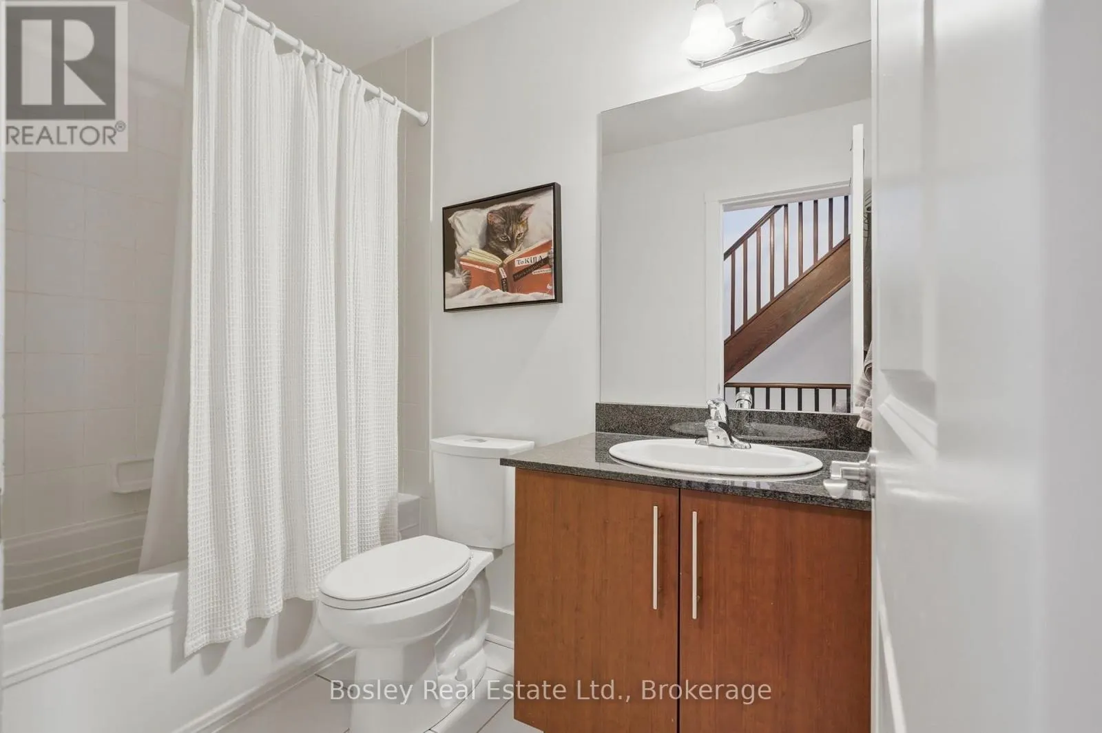 8 - 104 FARMGATE ROAD #8