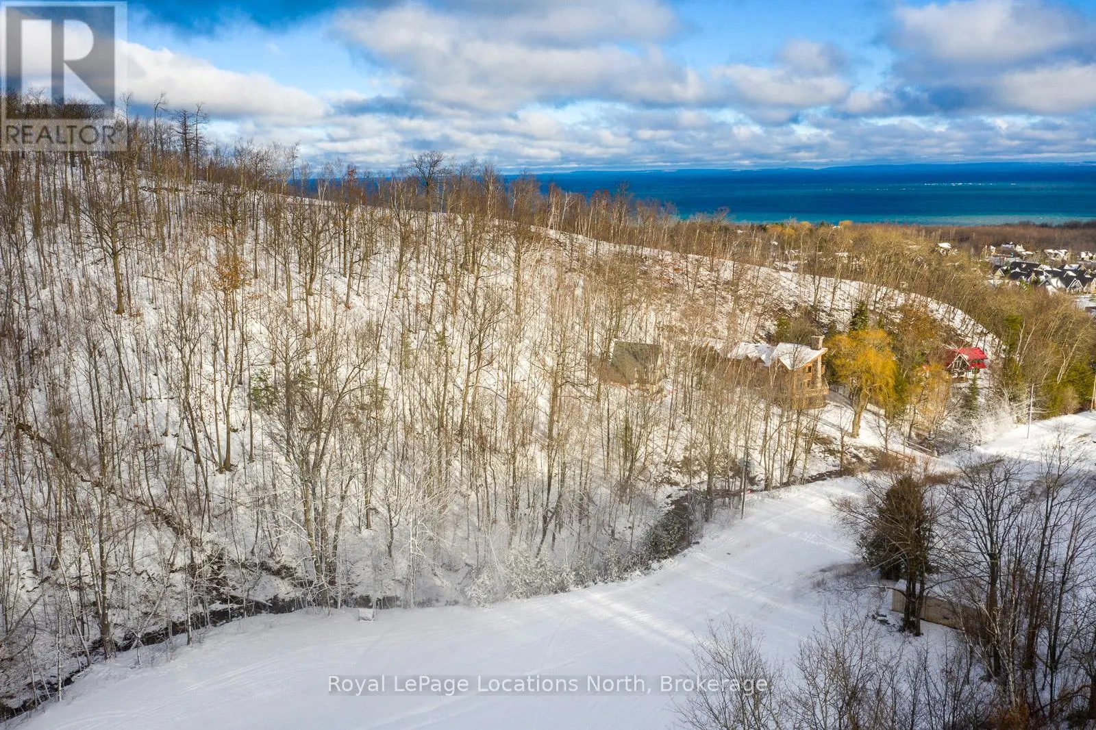16 - 242 ARROWHEAD ROAD #16