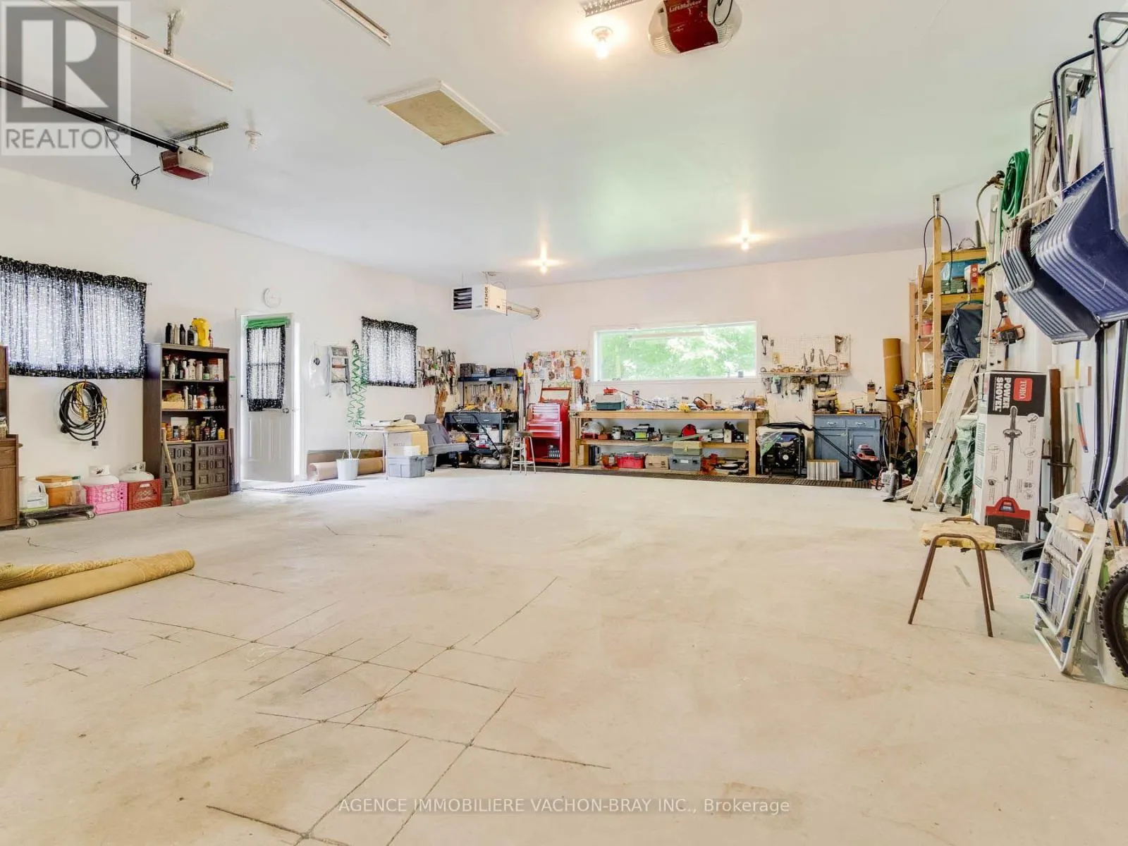 20233 MAPLE ROAD