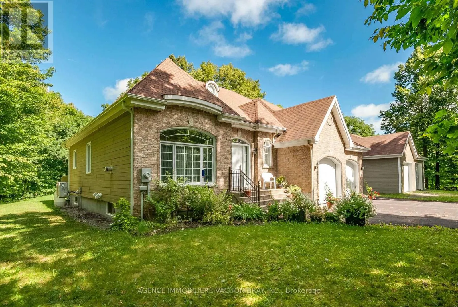 20233 MAPLE ROAD