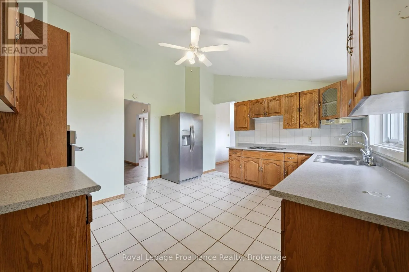 555 BETHEL ROAD