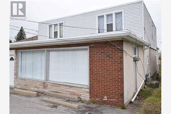 106 TOWNLINE ROAD W