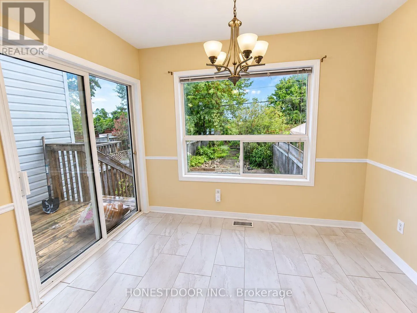 49 MULLCRAFT CRESCENT