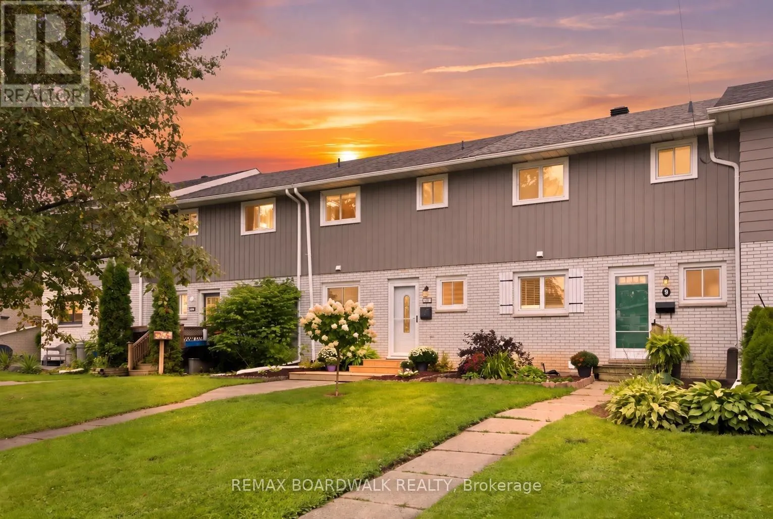 11 MAPLE AVENUE