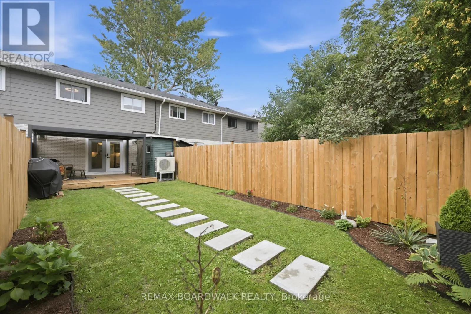 11 MAPLE AVENUE