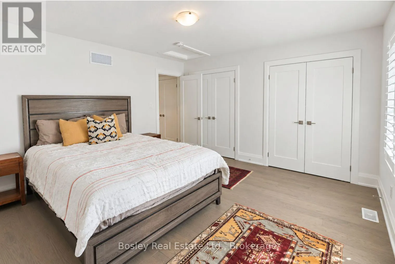 17 - 117 BEACON DRIVE #17