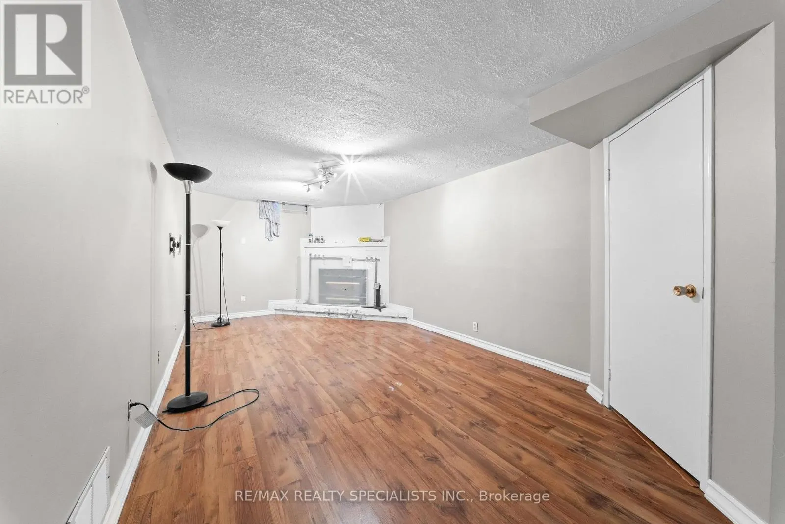 110 STEELES CRESCENT