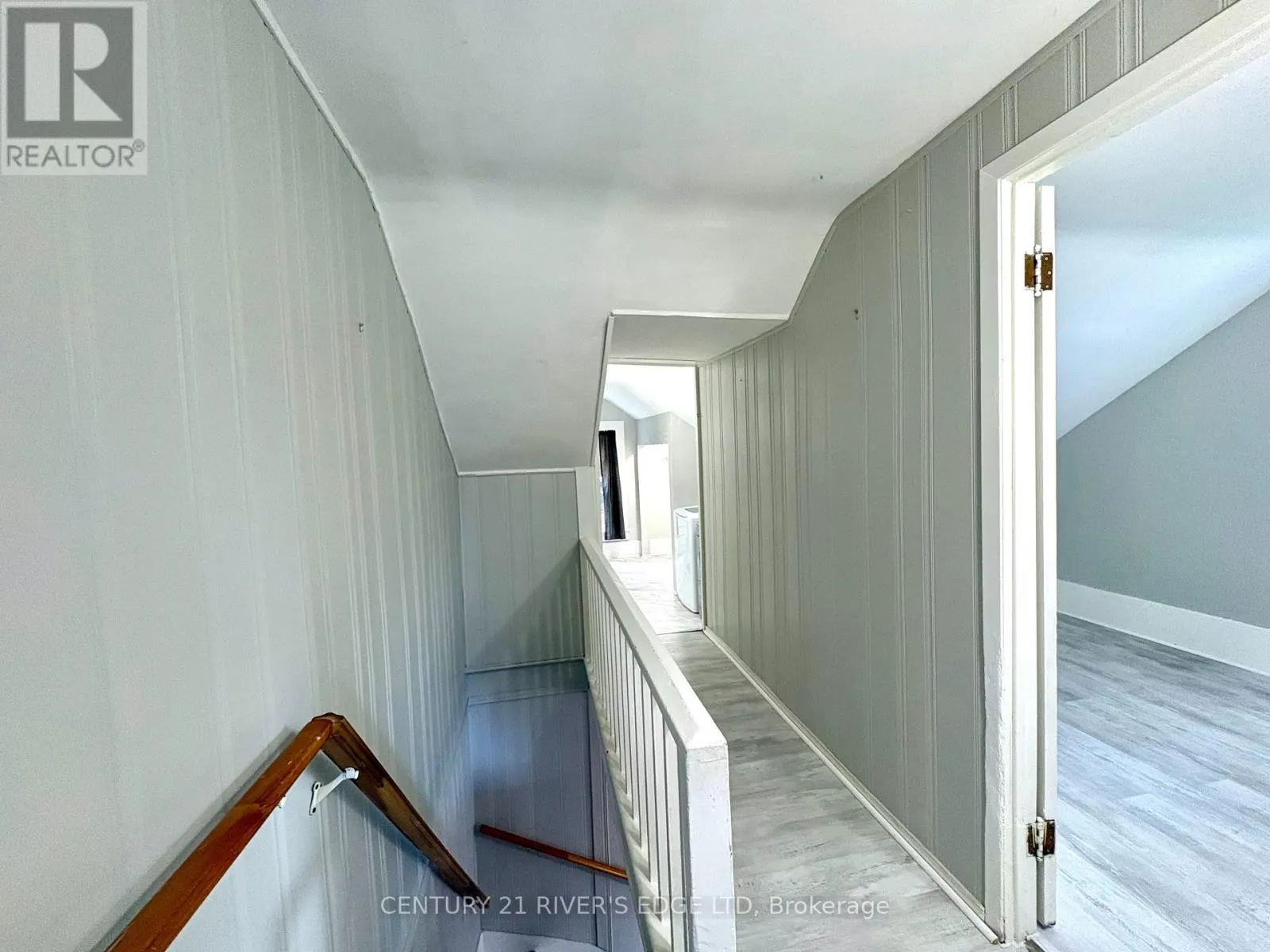 54 HARTLEY STREET