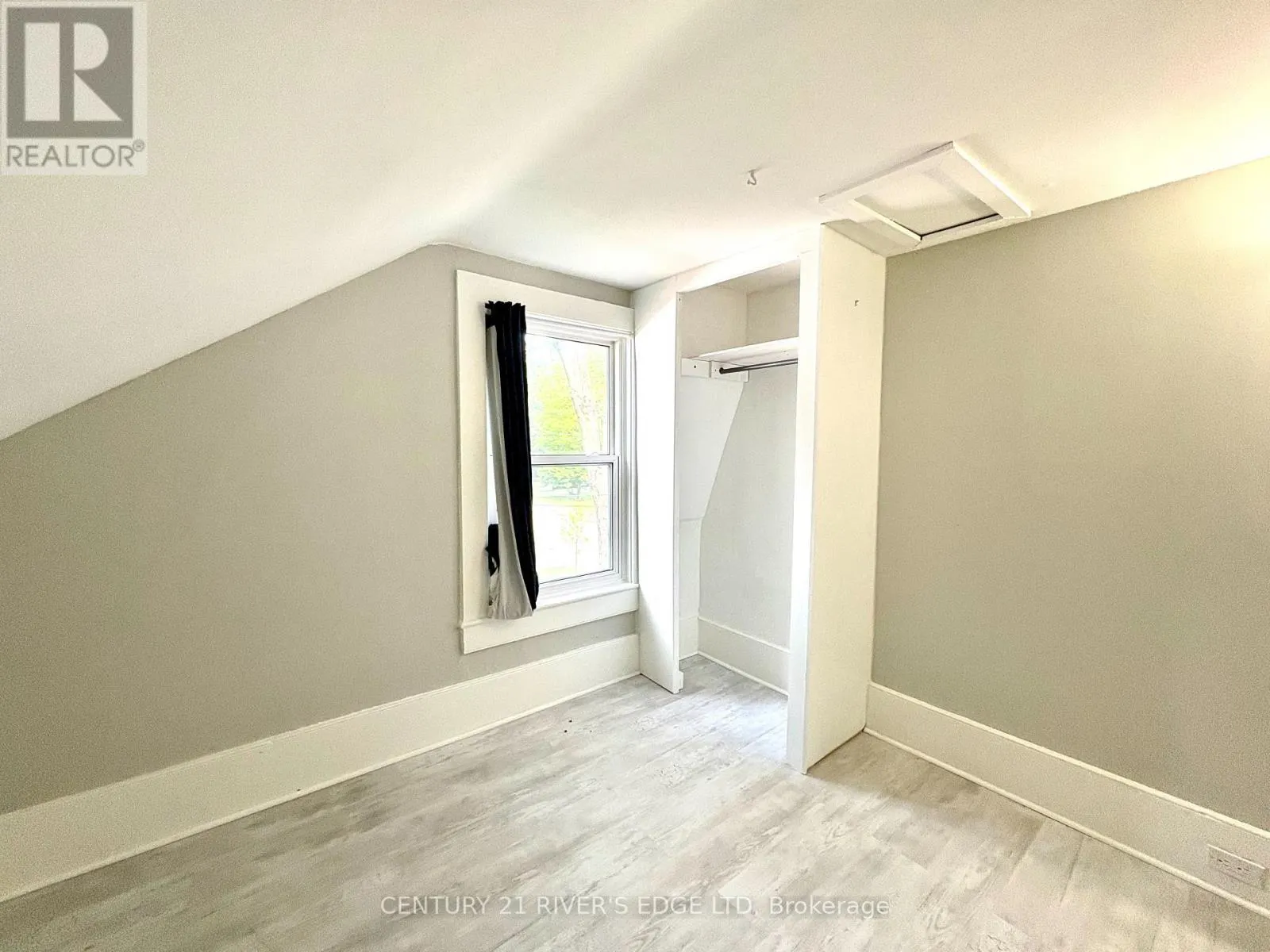 54 HARTLEY STREET
