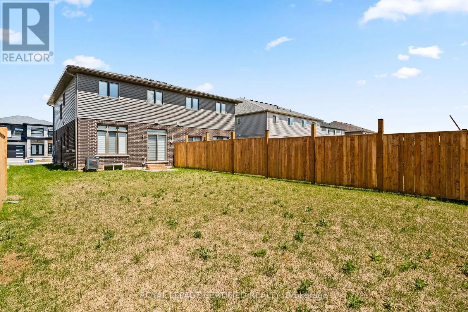 100 ACACIA ROAD