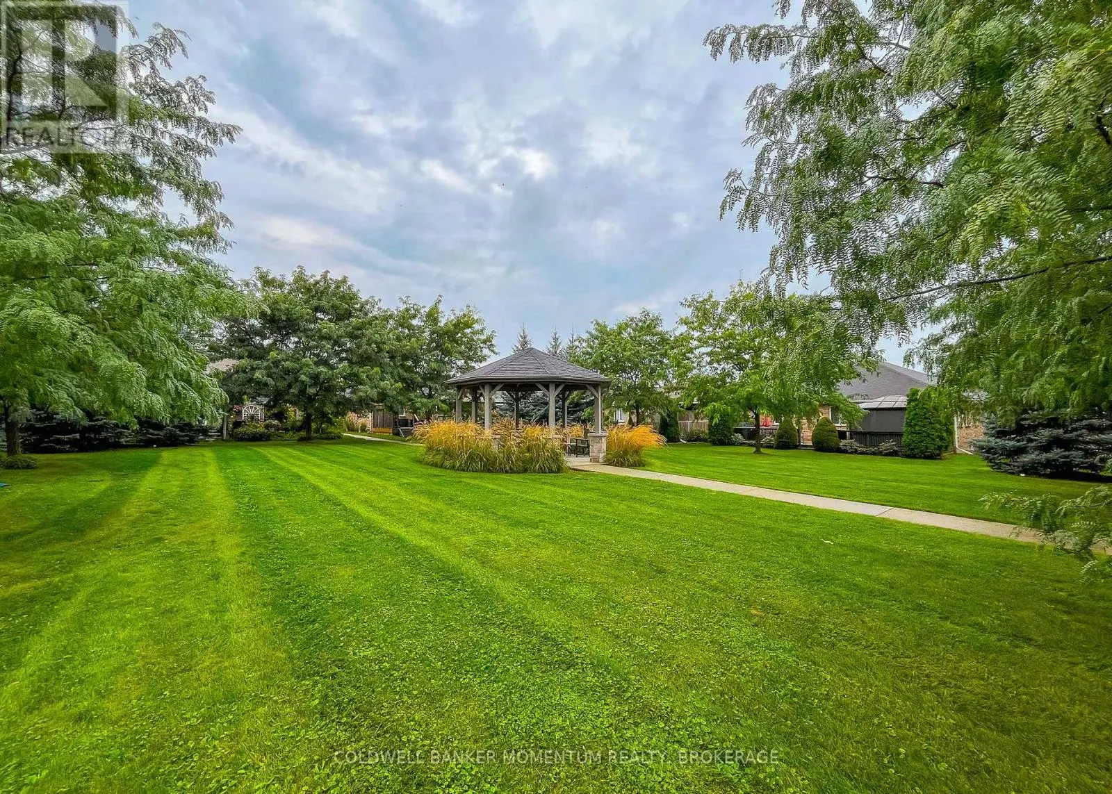 3941 BELLWOOD LANE