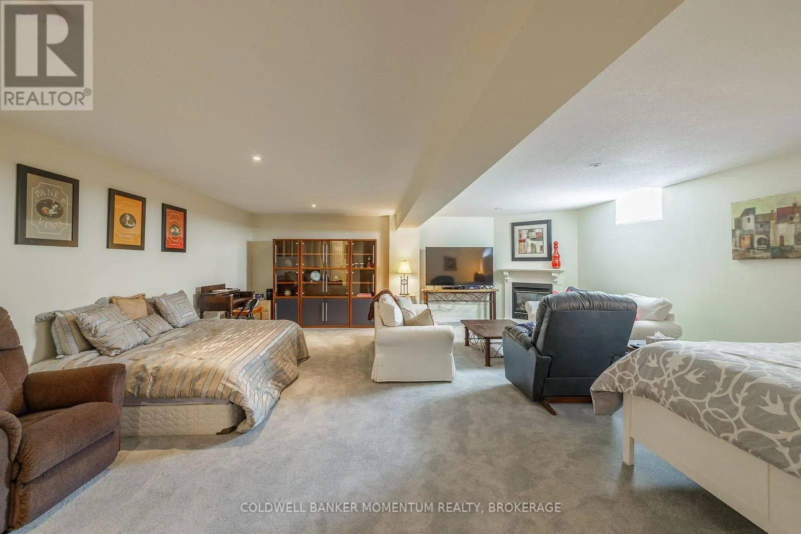 3941 BELLWOOD LANE