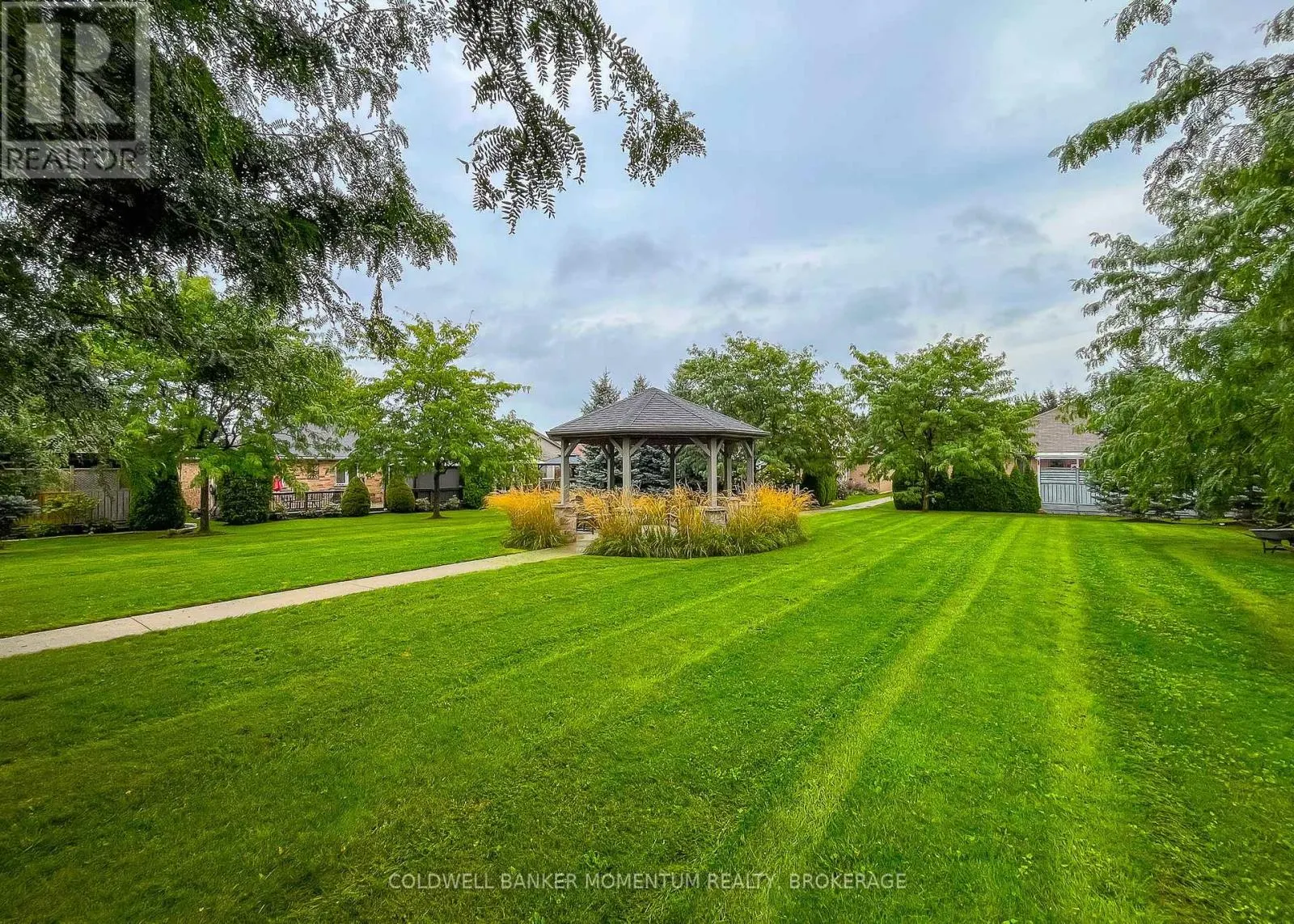 3941 BELLWOOD LANE