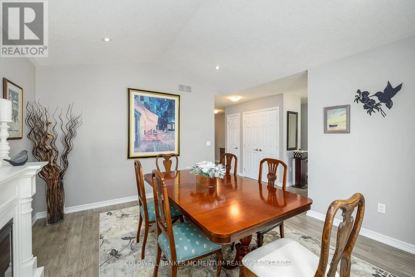3941 BELLWOOD LANE