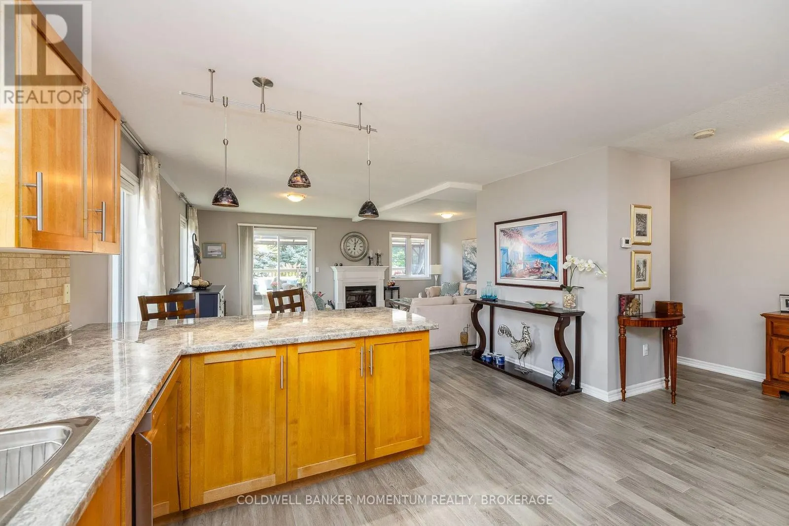 3941 BELLWOOD LANE