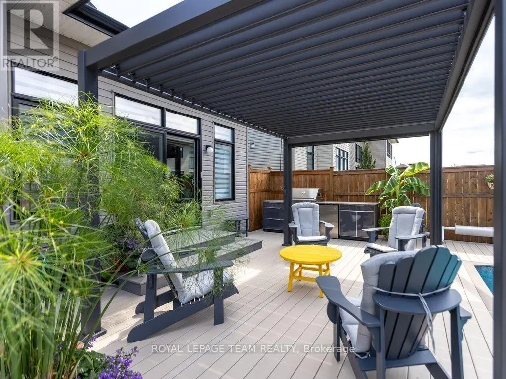 729 CARNELIAN CRESCENT