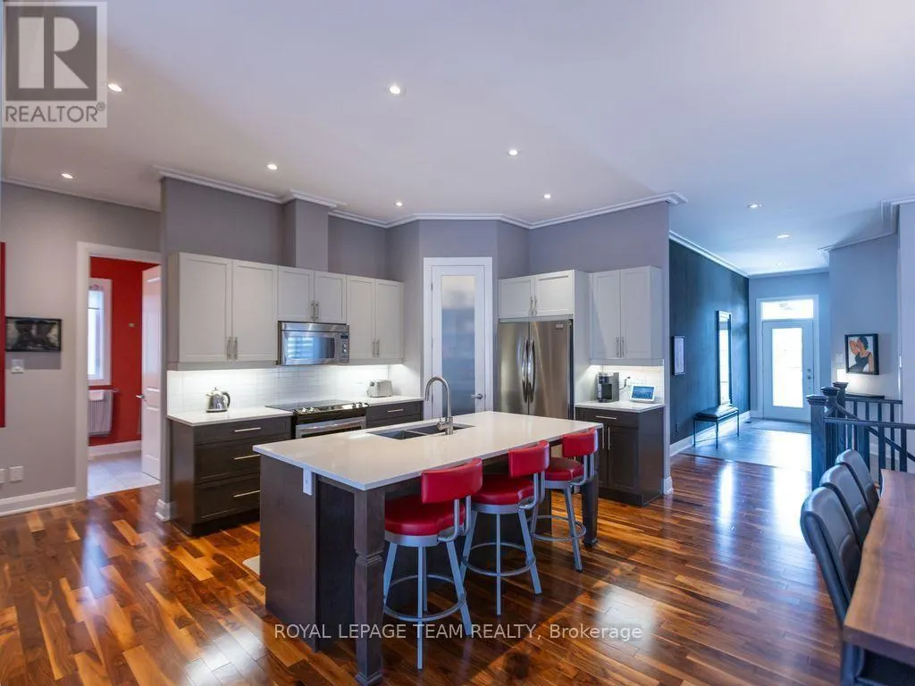 729 CARNELIAN CRESCENT