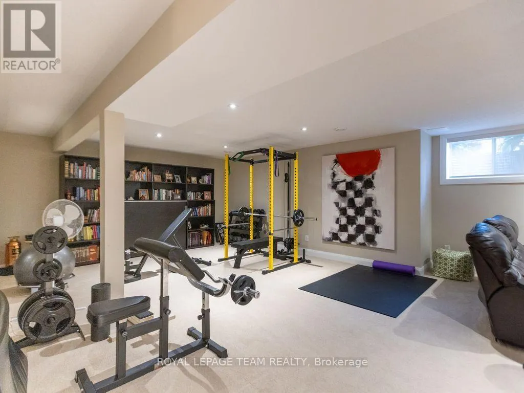 729 CARNELIAN CRESCENT
