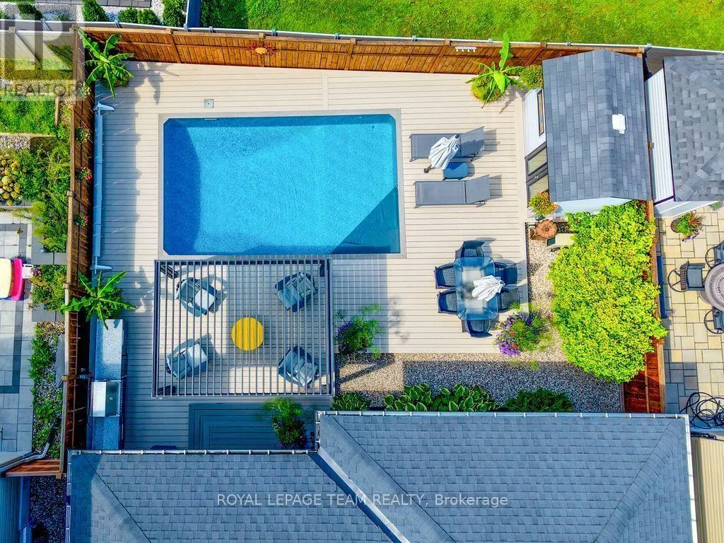 729 CARNELIAN CRESCENT