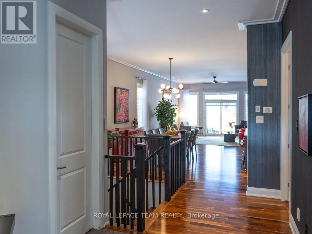 729 CARNELIAN CRESCENT