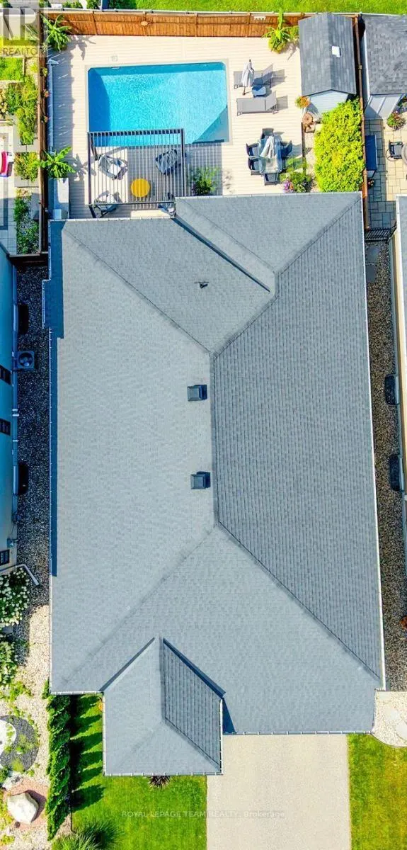 729 CARNELIAN CRESCENT