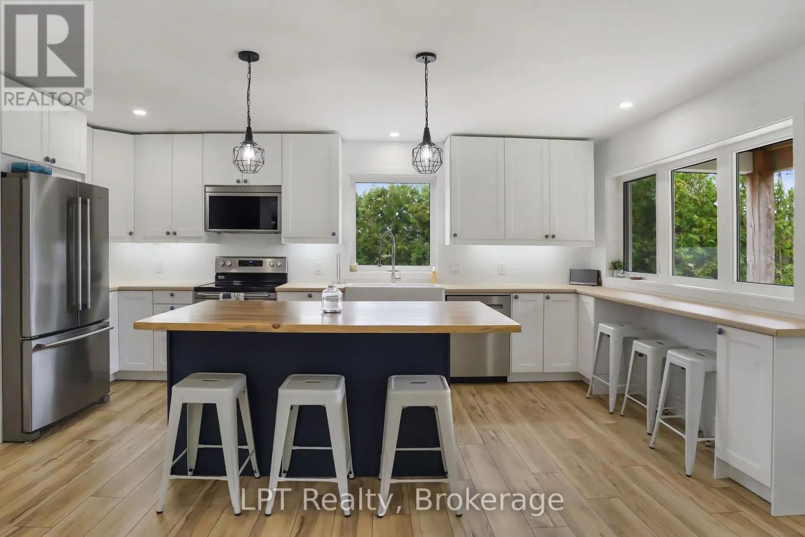 6 SPRY LAKE ROAD
