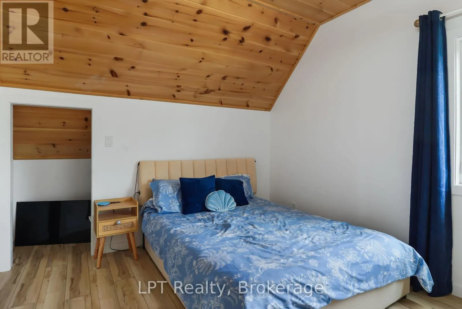 6 SPRY LAKE ROAD