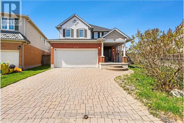 635 COMMONWEALTH CRESCENT