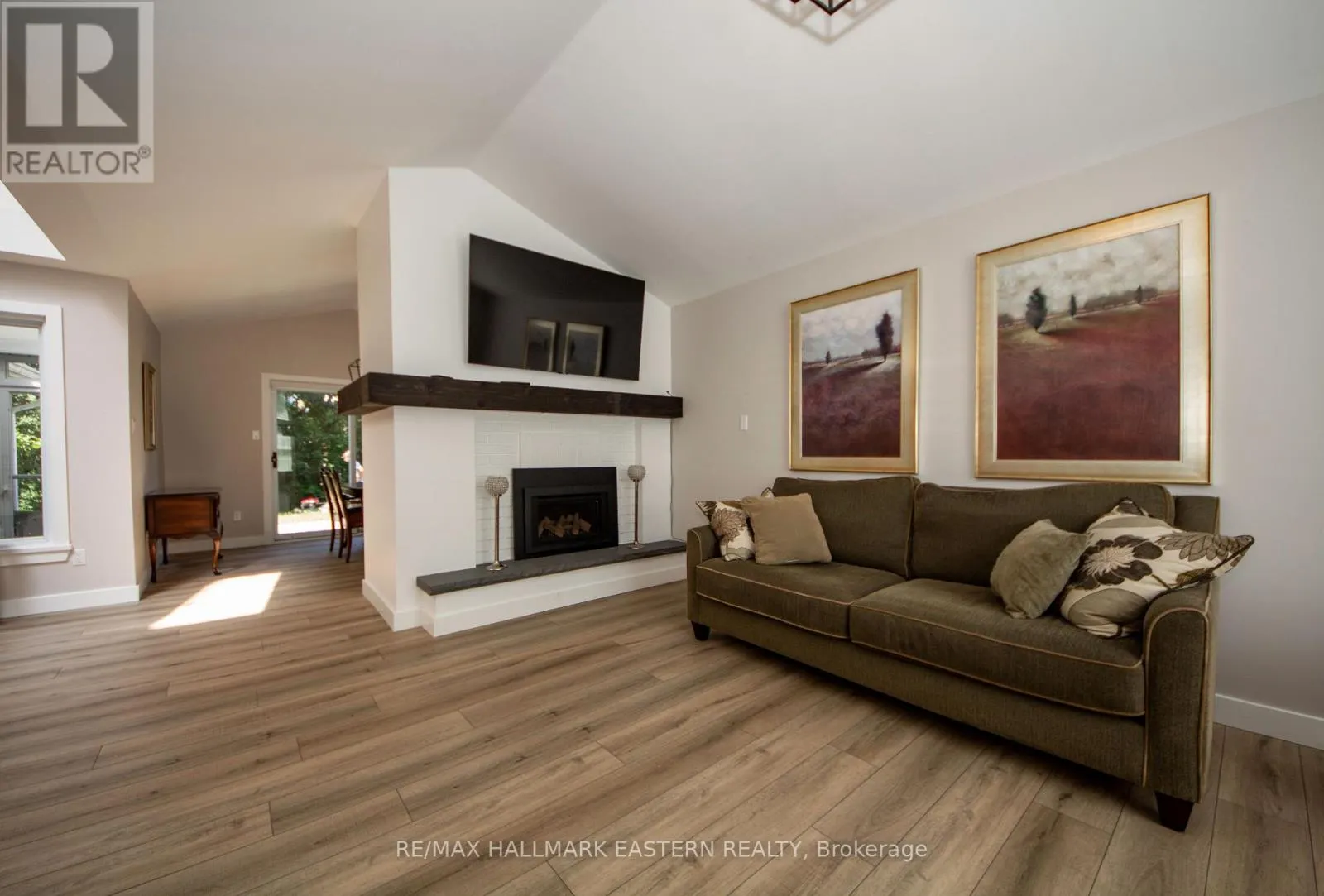 36 RUSSELL HILL ROAD