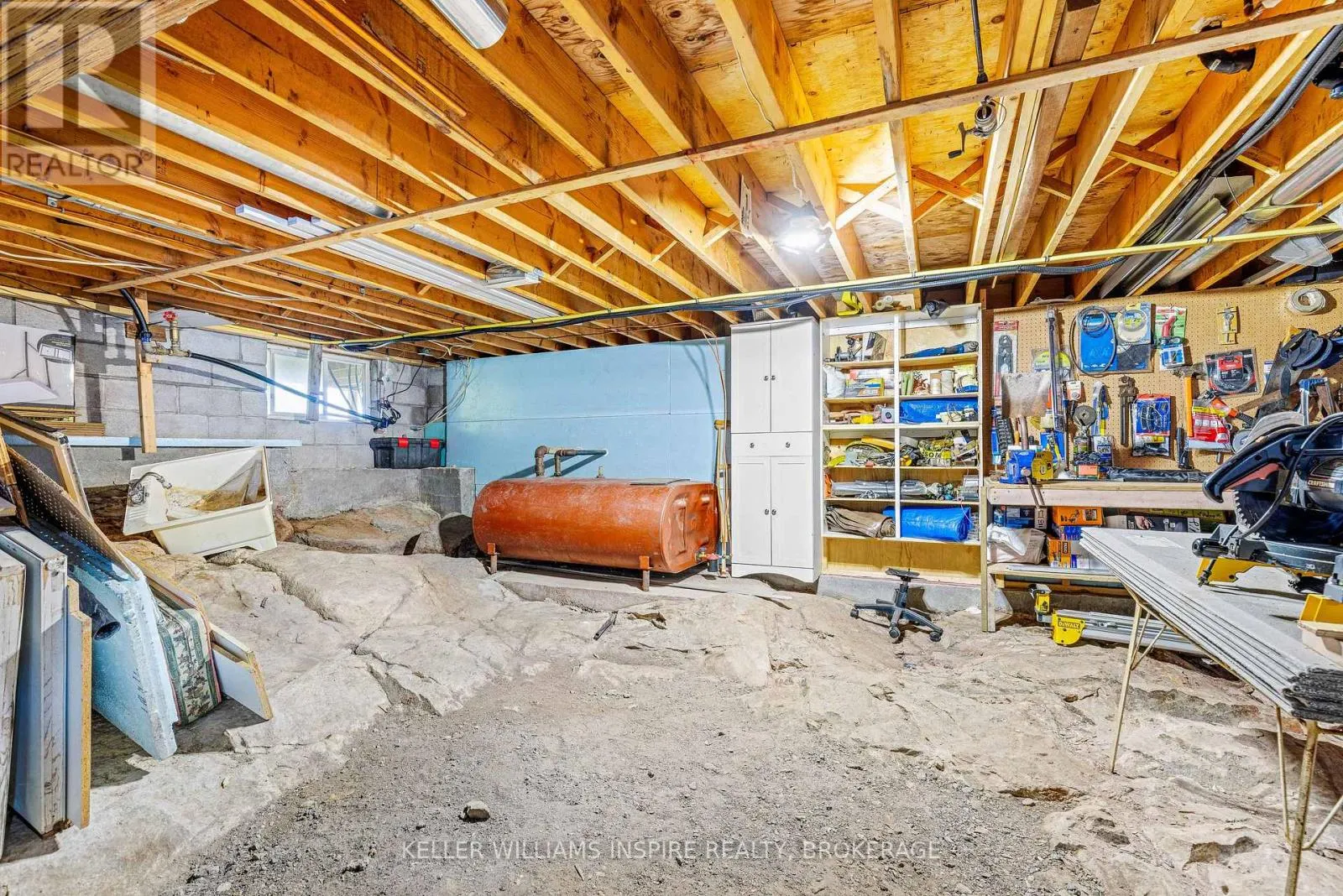 2526 SHEFFIELD LONG LAKE