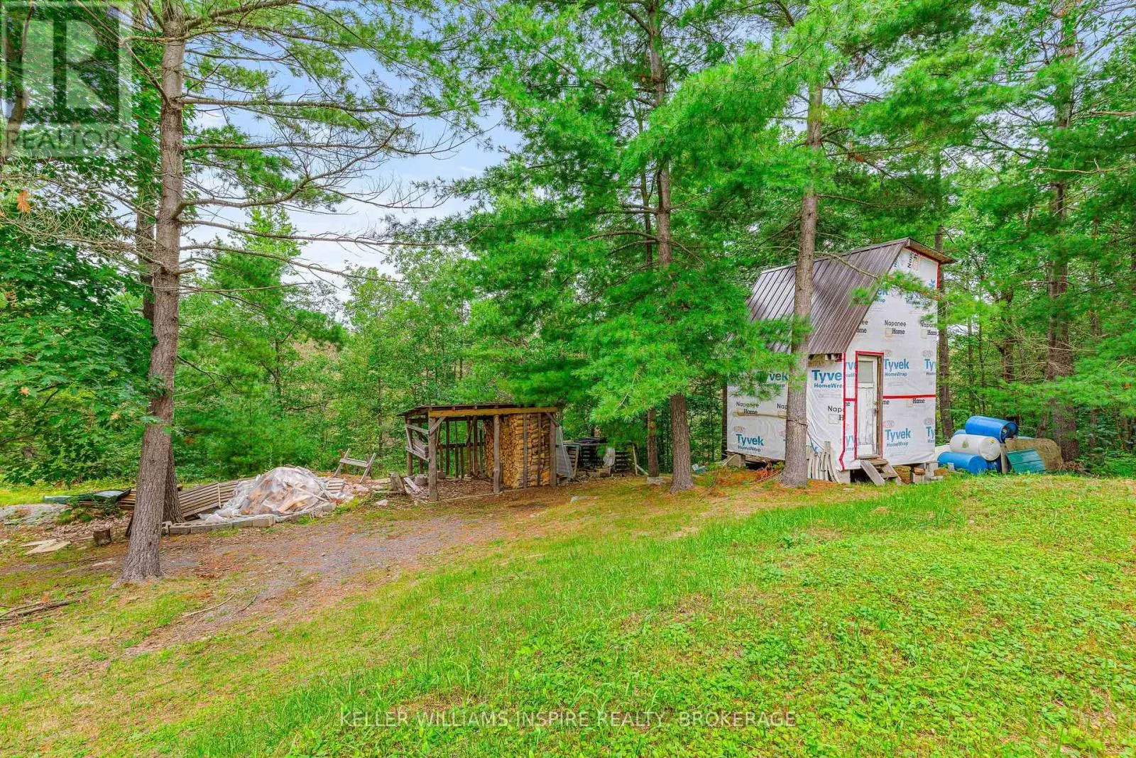 2526 SHEFFIELD LONG LAKE