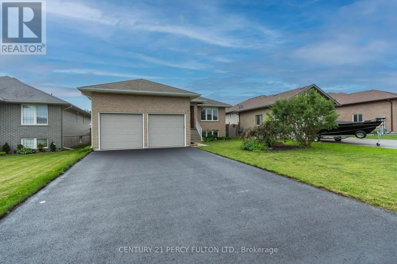 28 FREEDOM CRESCENT