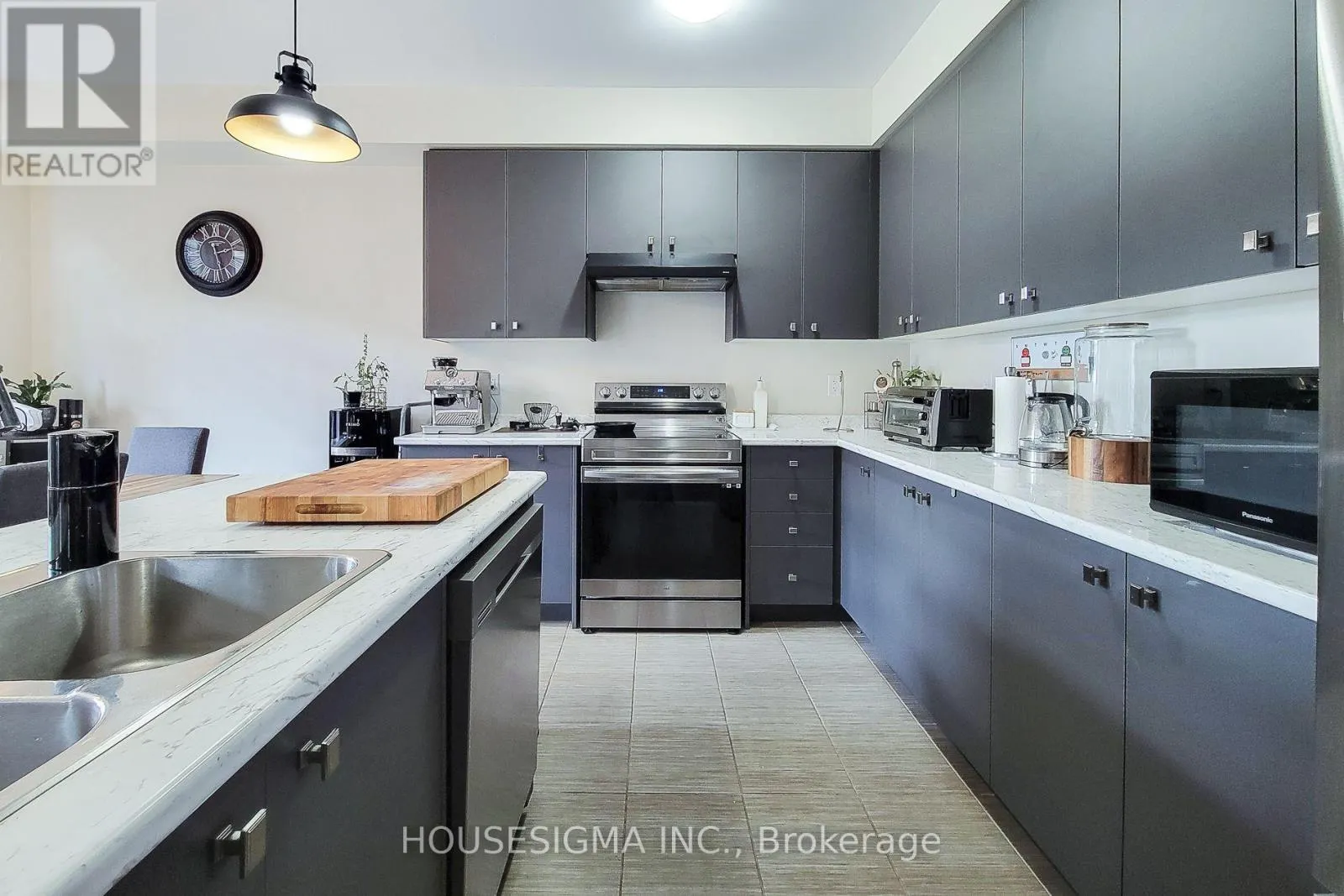 92 SUNDIN DRIVE