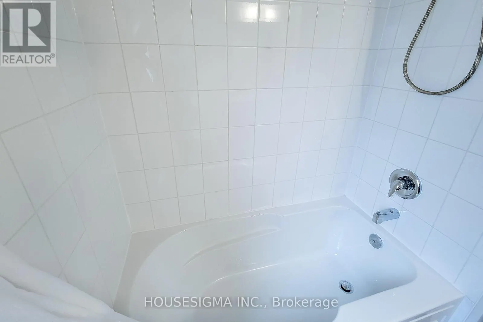 92 SUNDIN DRIVE