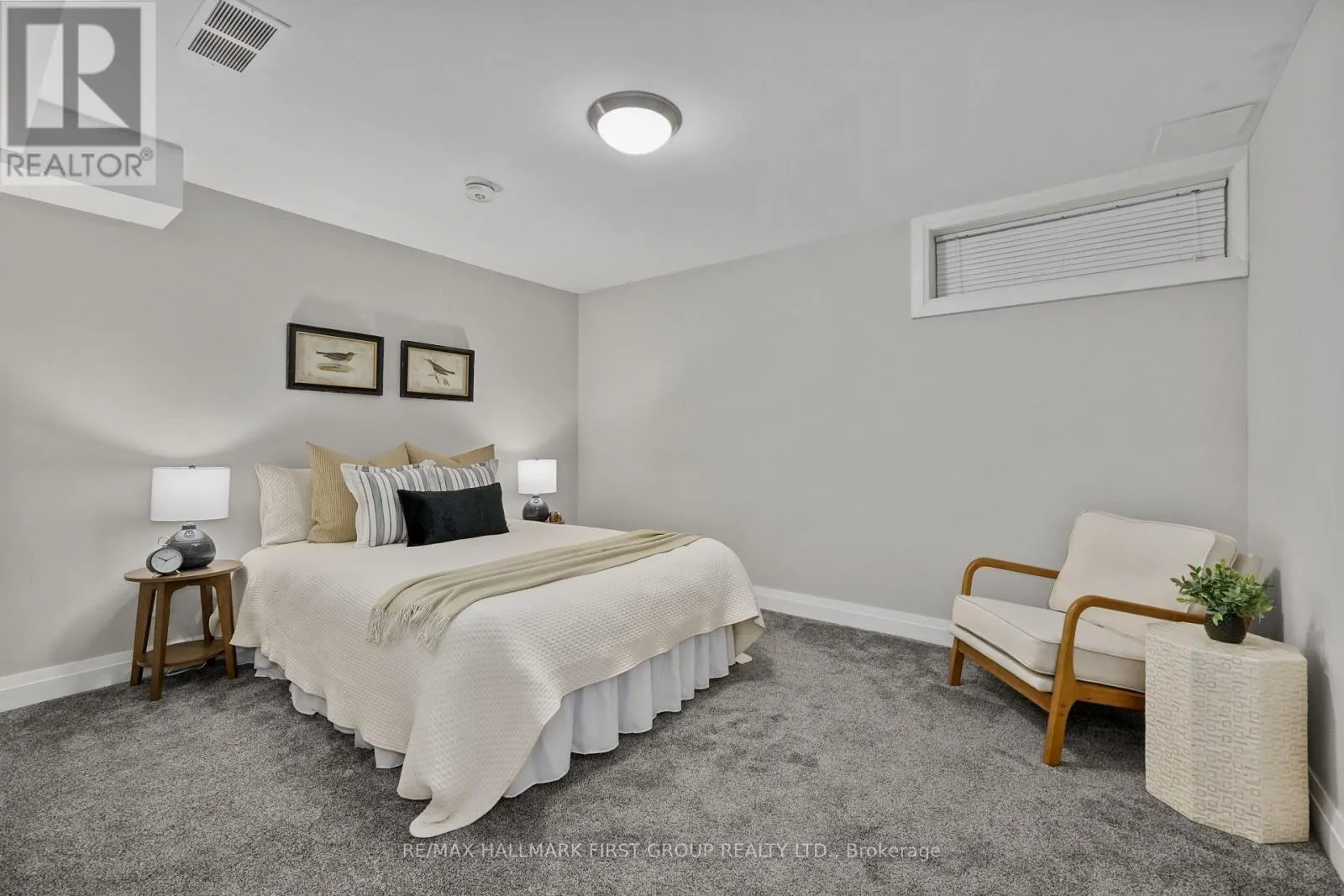 75 EAST HOUSE CRESCENT