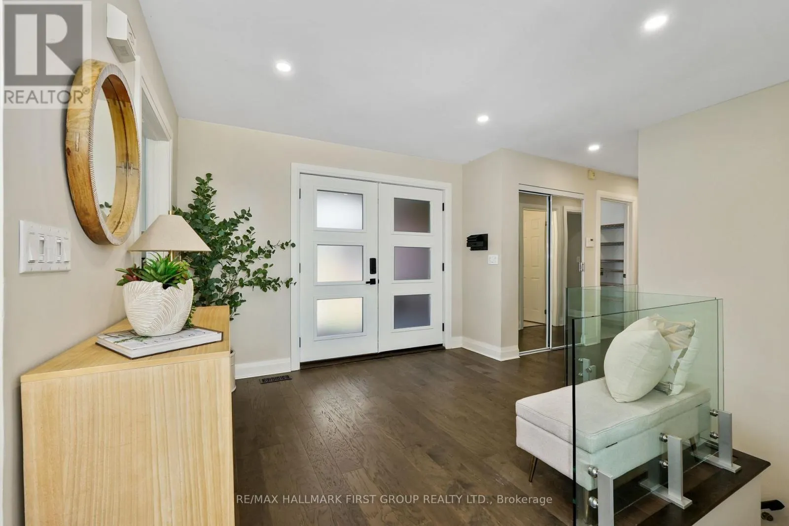 75 EAST HOUSE CRESCENT