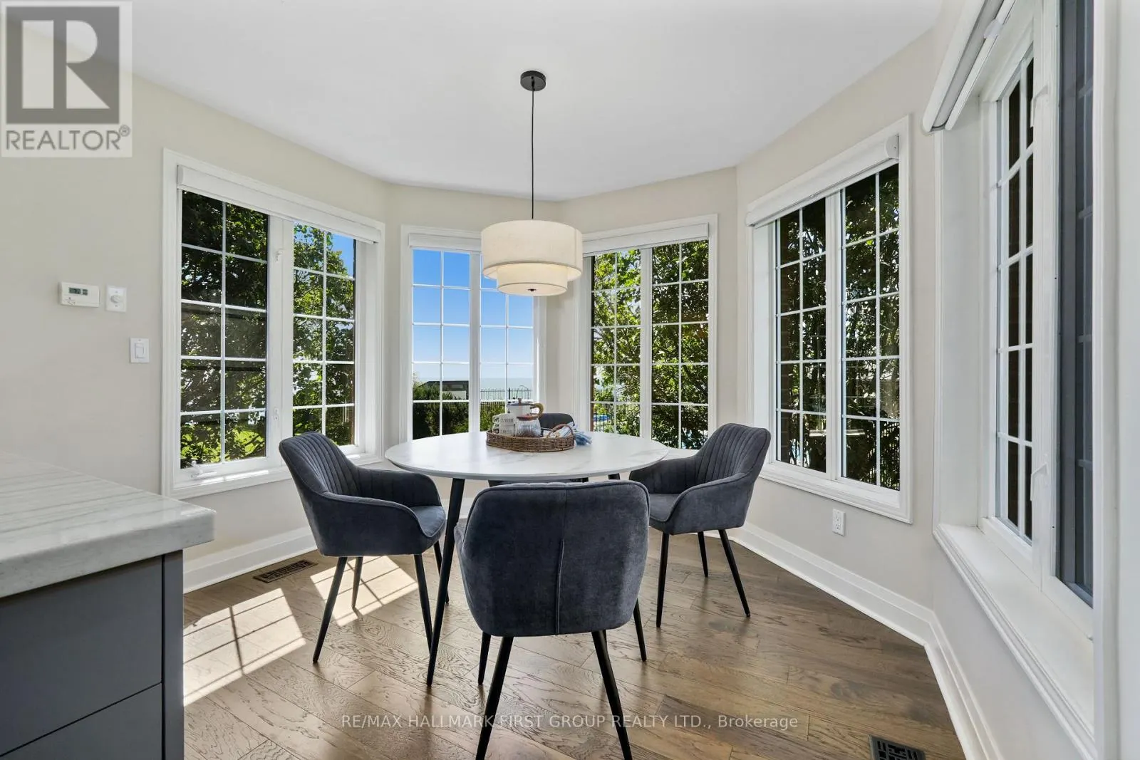 75 EAST HOUSE CRESCENT