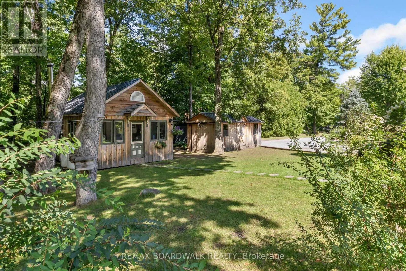431 GOLDEN LINE ROAD