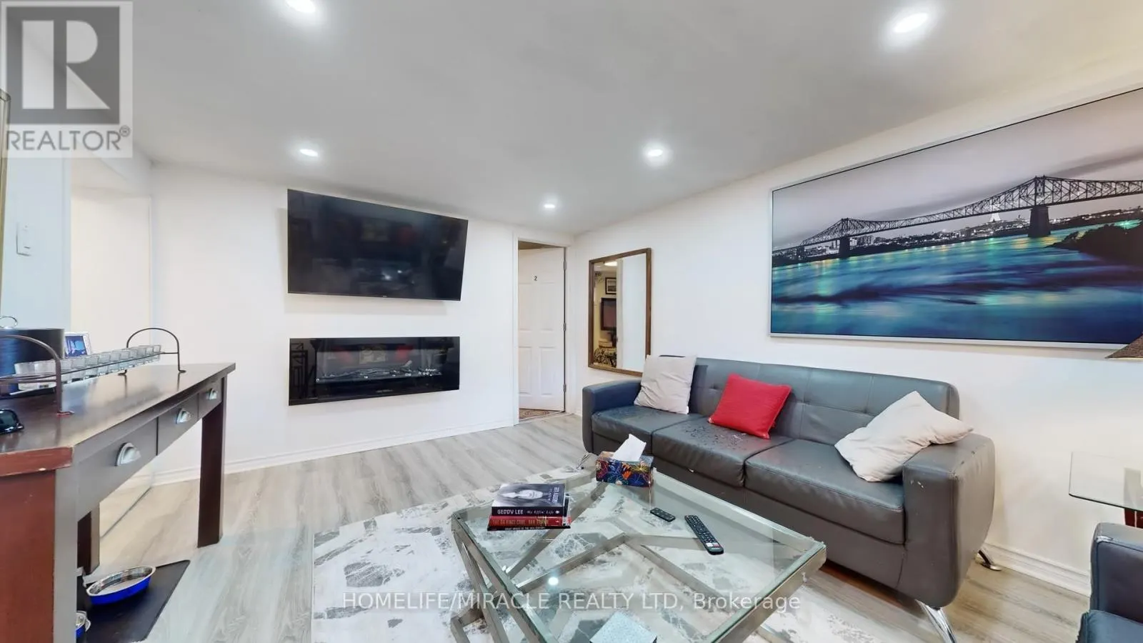 374 BOOK ROAD