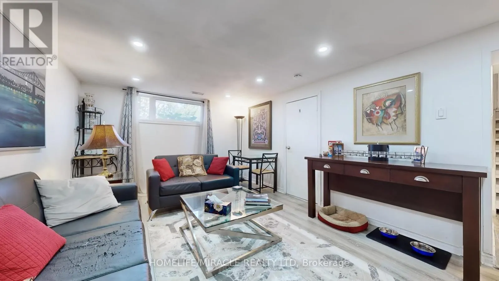 374 BOOK ROAD