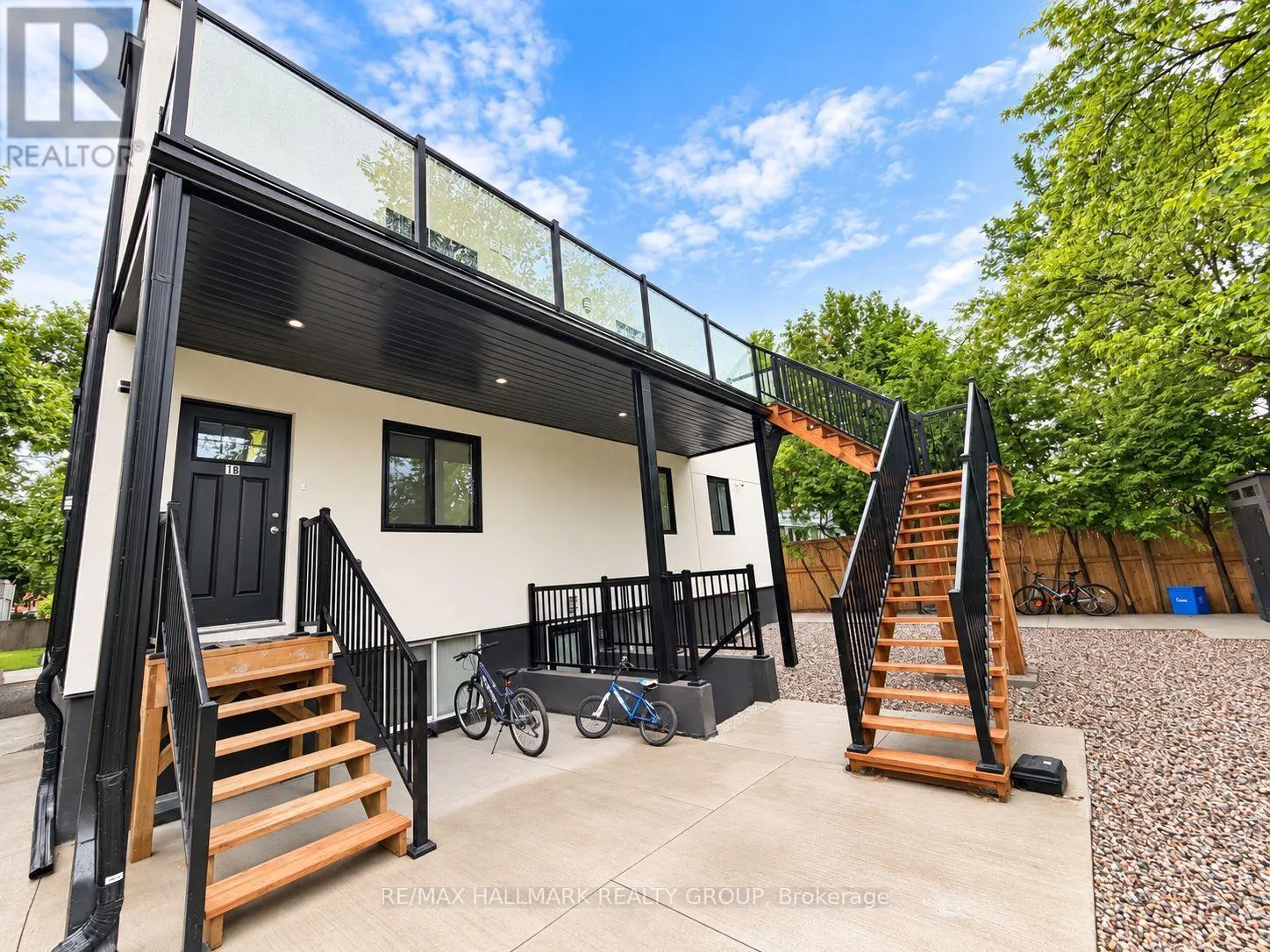3A - 131 CAMELIA AVENUE
