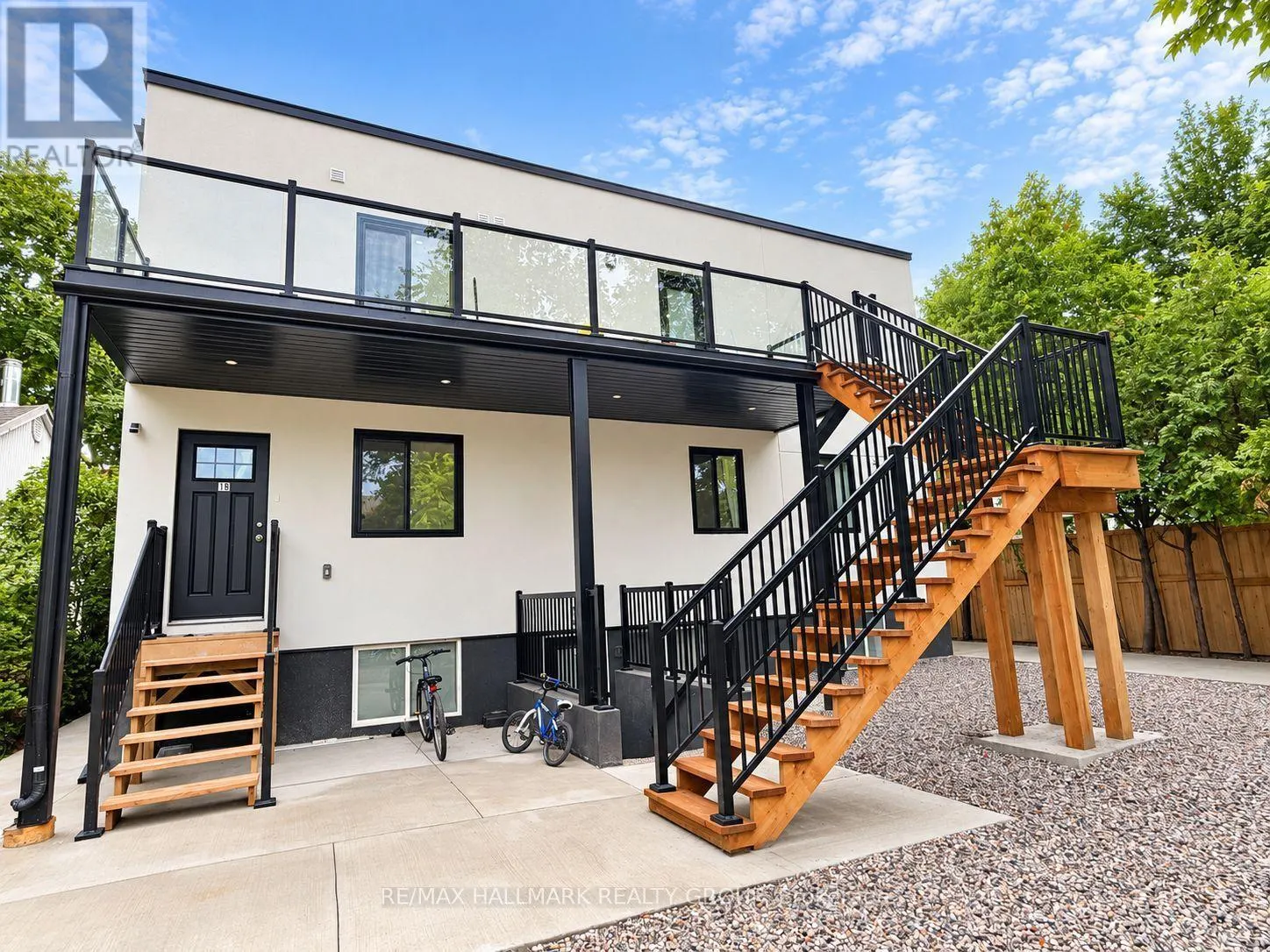 3A - 131 CAMELIA AVENUE