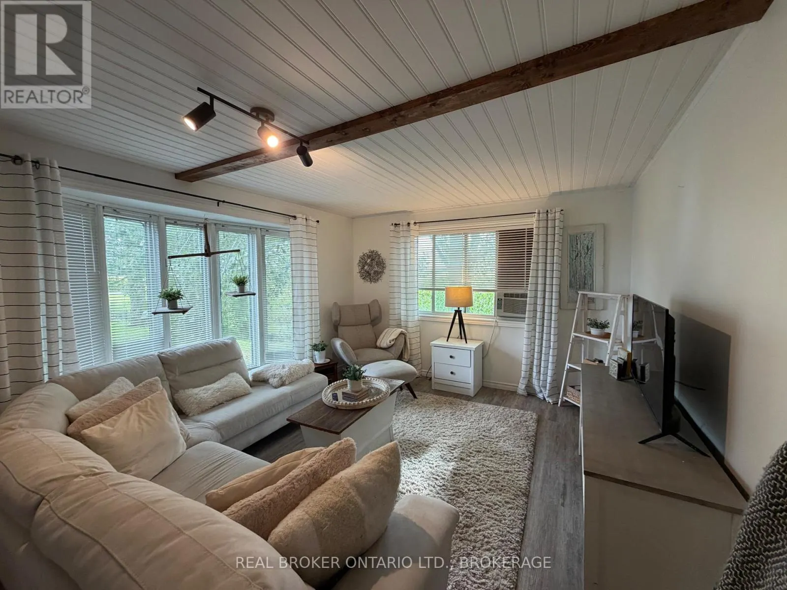 21809 CONCESSION 3 ROAD