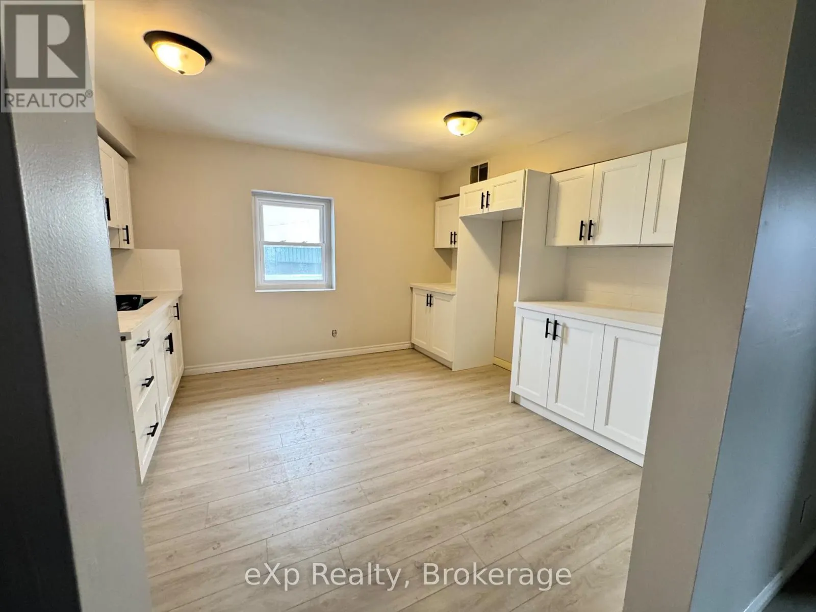 APT 2 - 2 KING STREET #Apt 2
