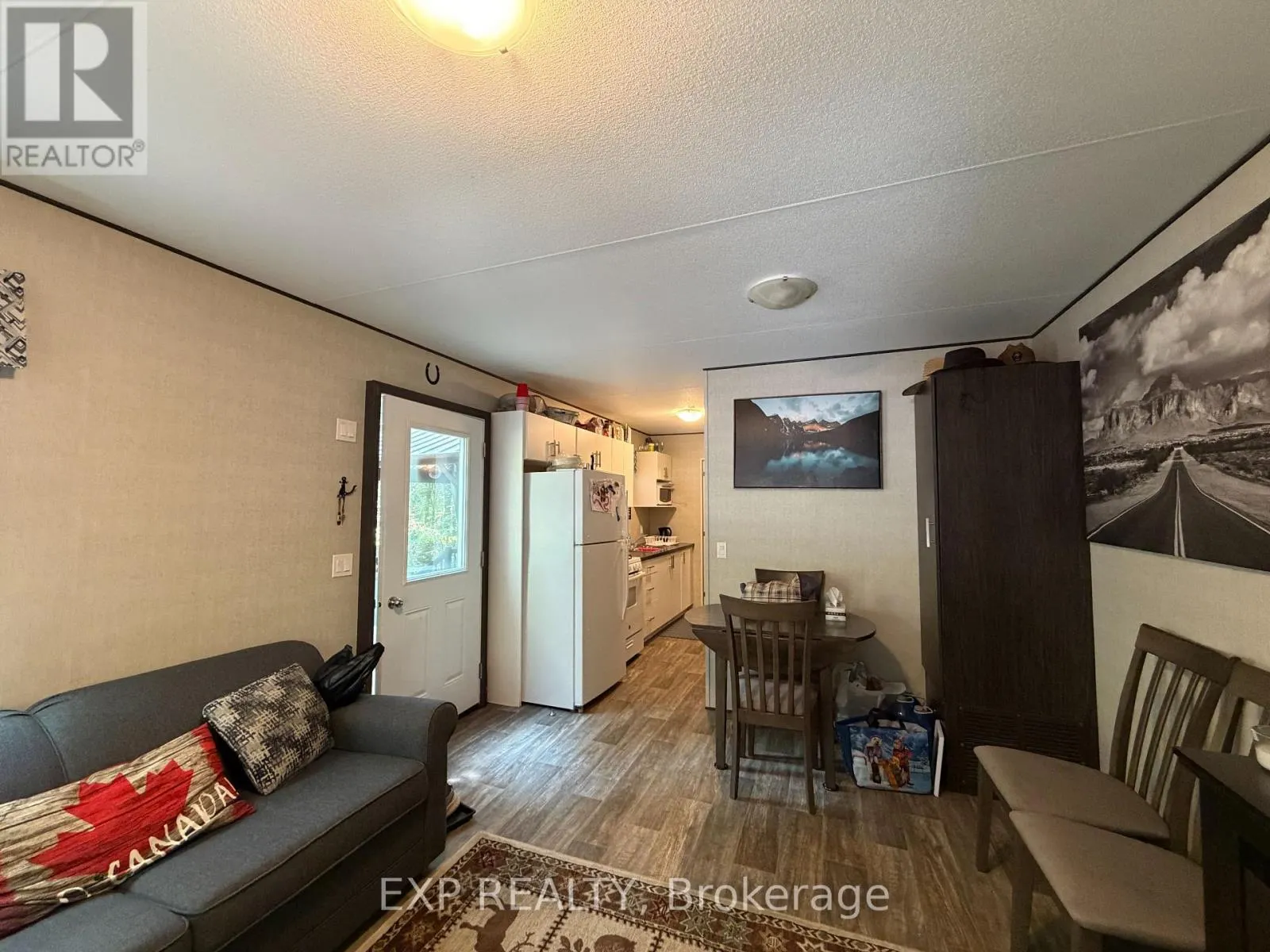 740 POPLAR CRES - 1047 BONNIE LAKE CAMP ROAD