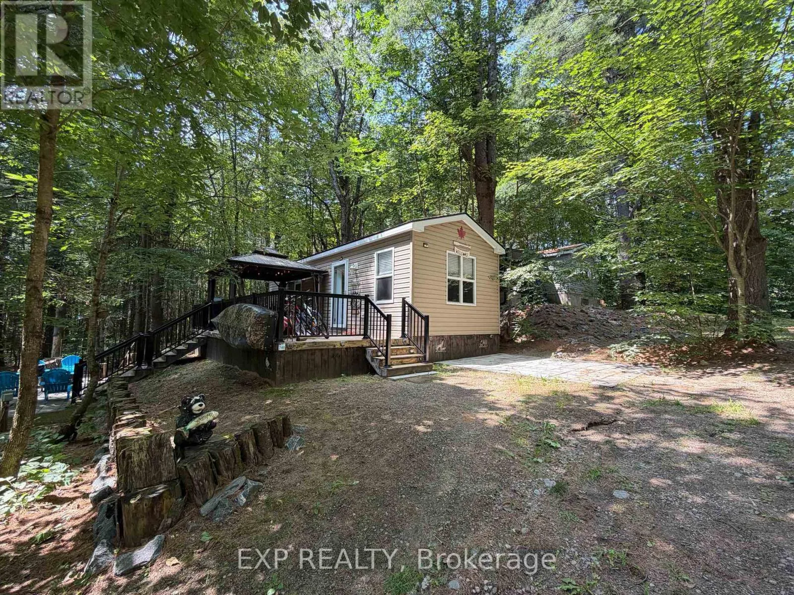 740 POPLAR CRES - 1047 BONNIE LAKE CAMP ROAD