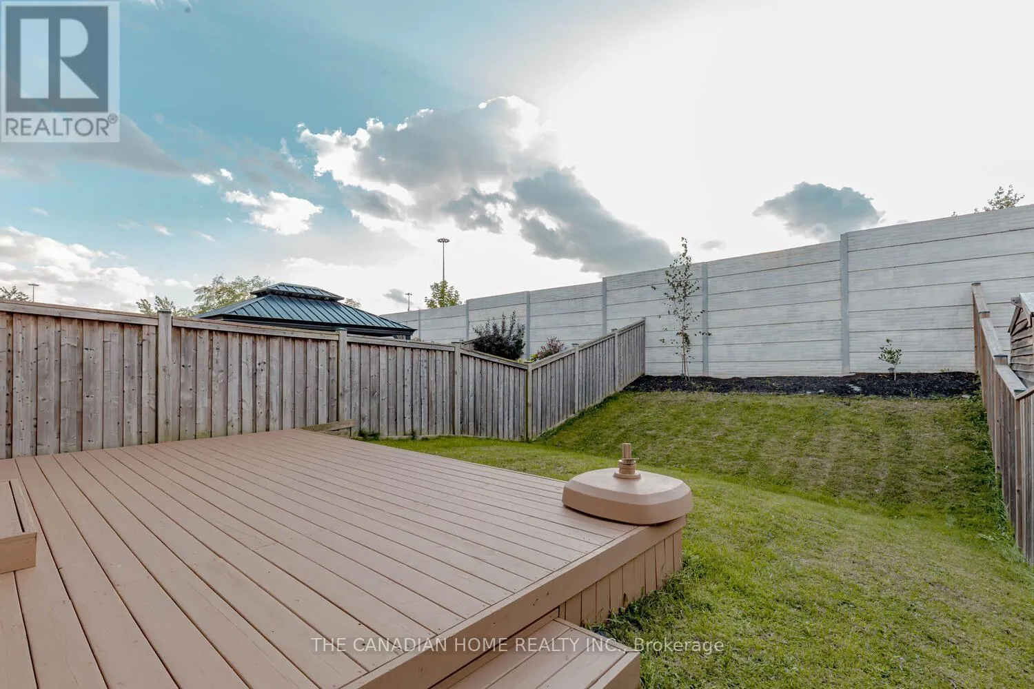 49 SEXTON CRESCENT