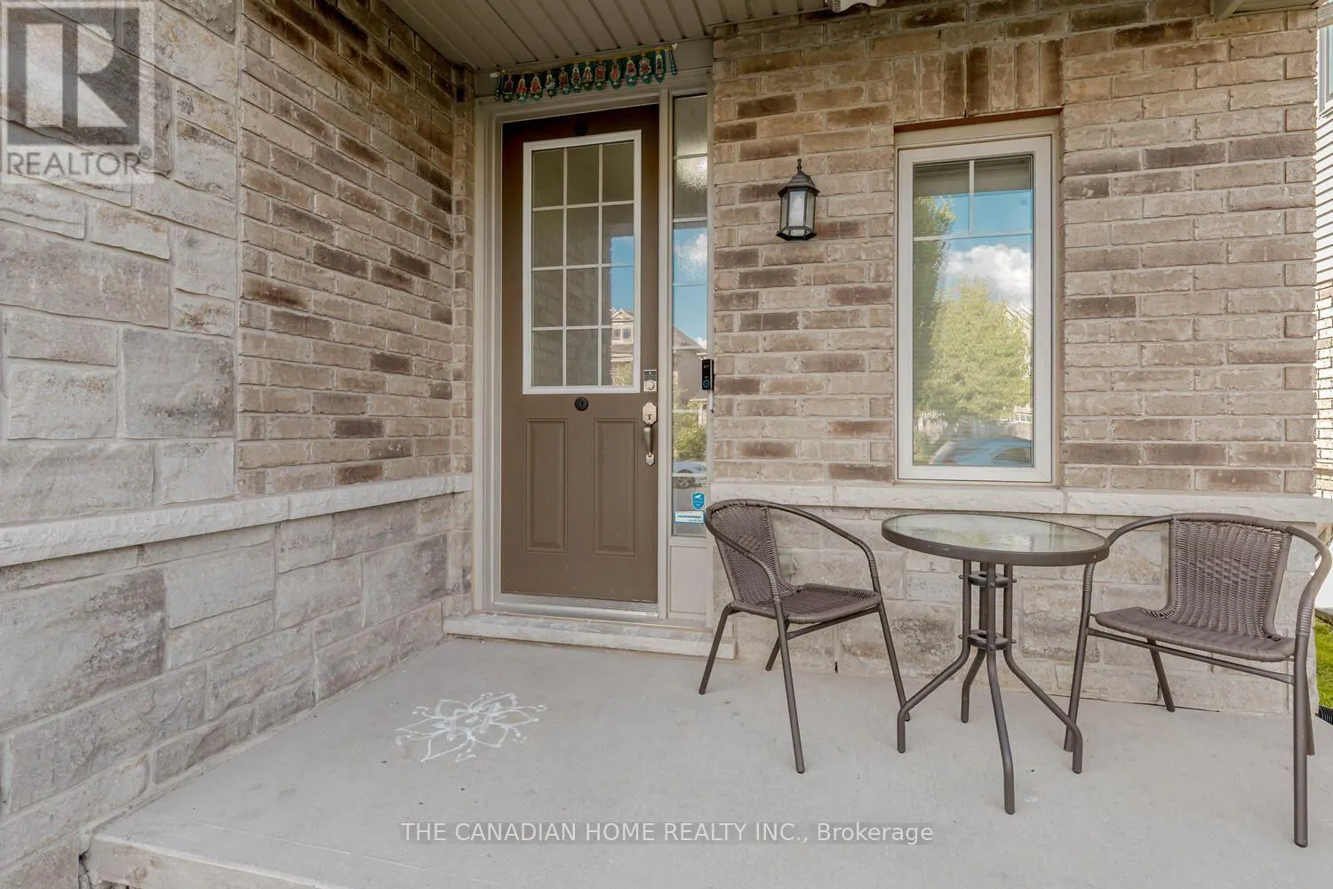 49 SEXTON CRESCENT