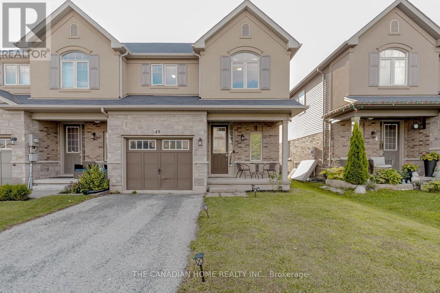 49 SEXTON CRESCENT